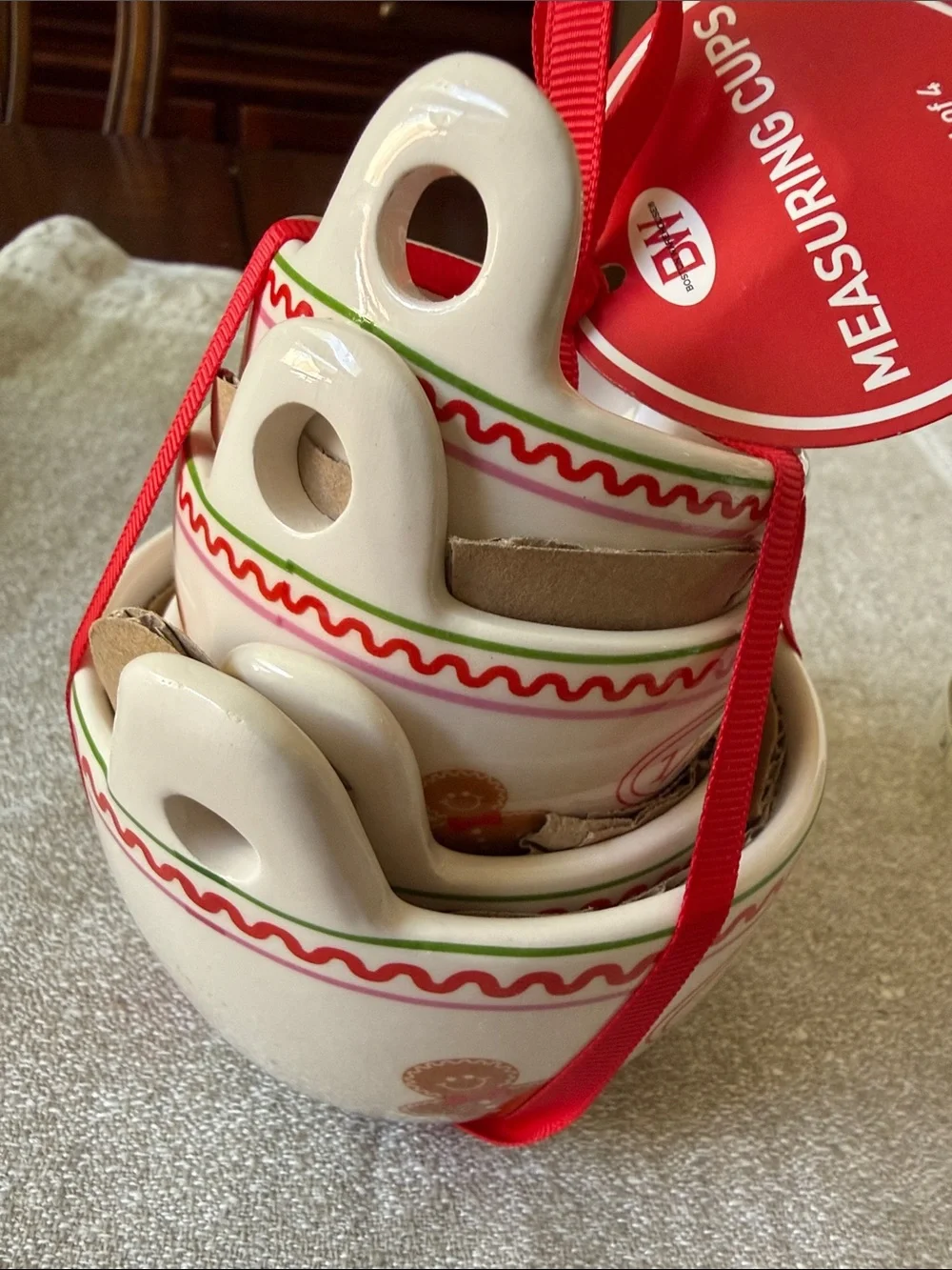 Boston Warehouse festive ceramic
